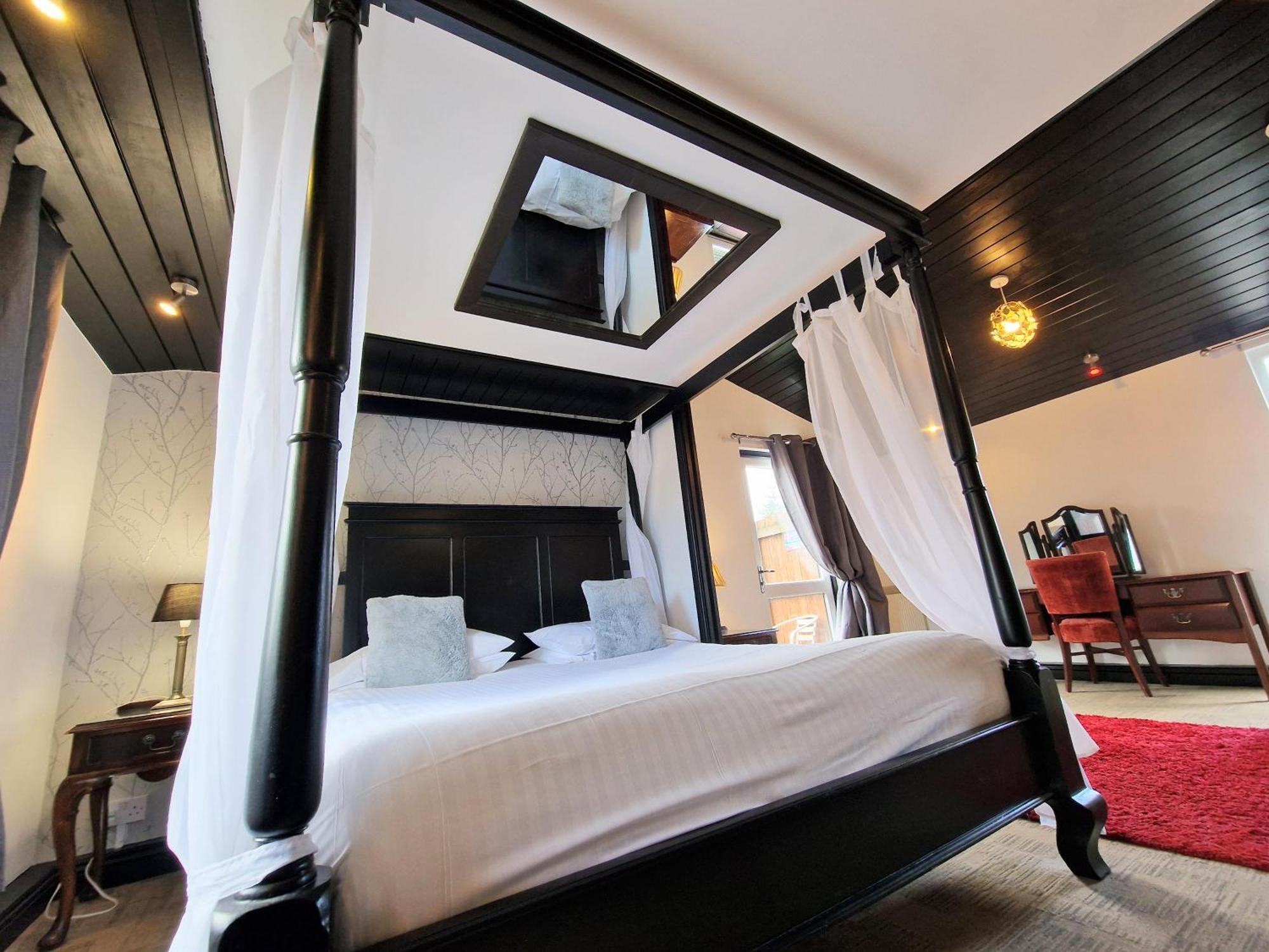 Vila Ochil 9 With Private Hot Tub - Fife - Loch Leven - Lomond Hills - Pet Friendly Kelty Exteriér fotografie